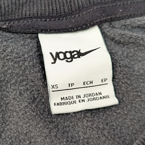 Nike Yoga Luxe Fleece V-Neck Cropped Sweatshirt Black Size XS - Picture 6 of 15